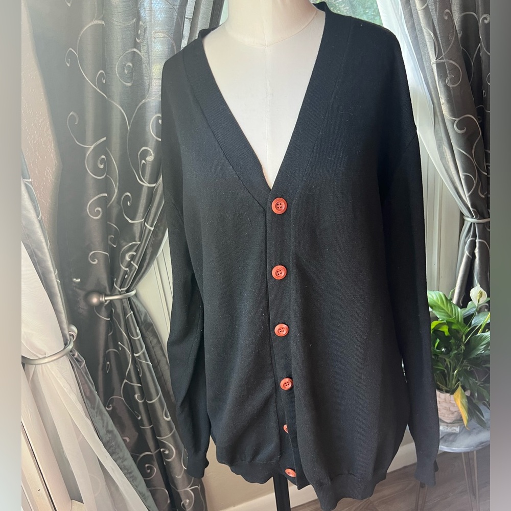 Stylish Black Cardigan with Red Buttons